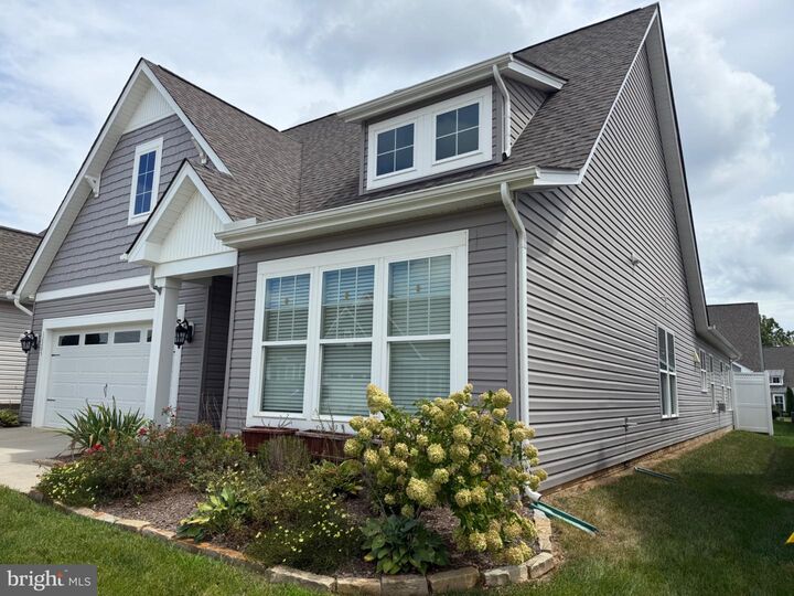 Property Photo: 12205 Glen Oaks Drive VA 22407