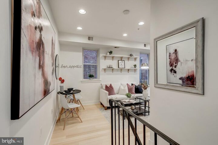 Property Photo:  1108 Columbia Road NW 104  DC 20009 