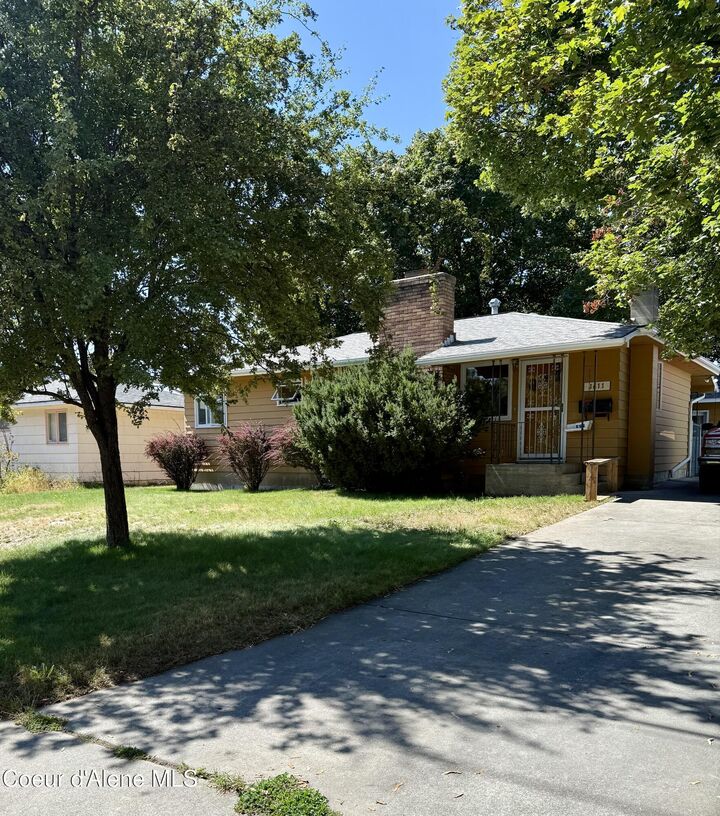 1611 N 5th St  Coeur D'Alene ID 83814 photo