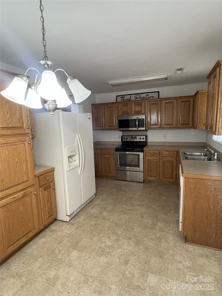 Property Photo:  4501 Kaden Court  NC 28174 