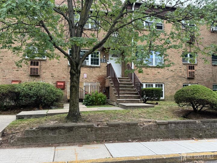 Property Photo: 76 College Drive NJ 08817