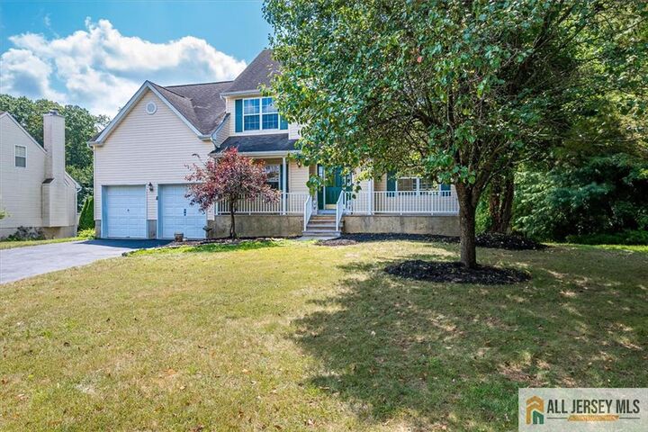 Property Photo:  19 Christinalynn Drive  NJ 08831 