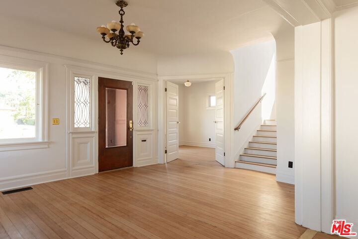 Property Photo: 4219 N Figueroa St CA 90065