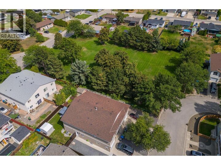 Photo de la propriété:  442 Wigglesworth Crescent  BC V1X 7N1 