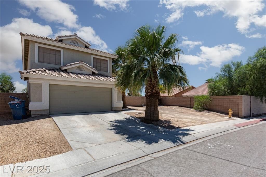 Property Photo:  4640 Cliff Breeze Drive  NV 89081 