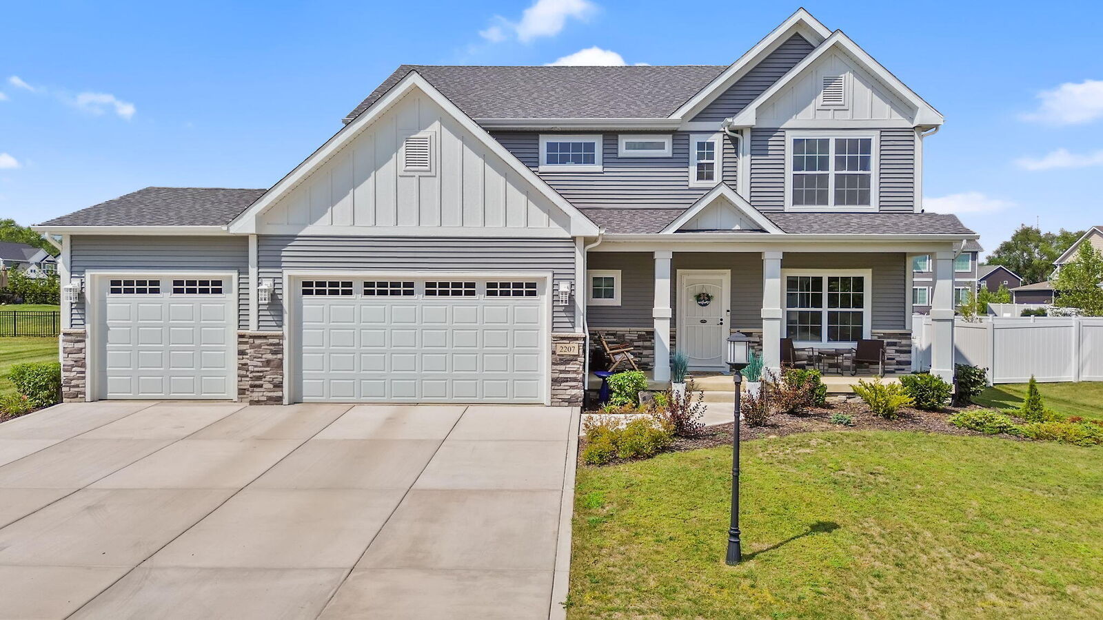 Property Photo:  2207 Mary Lane  IN 46383 