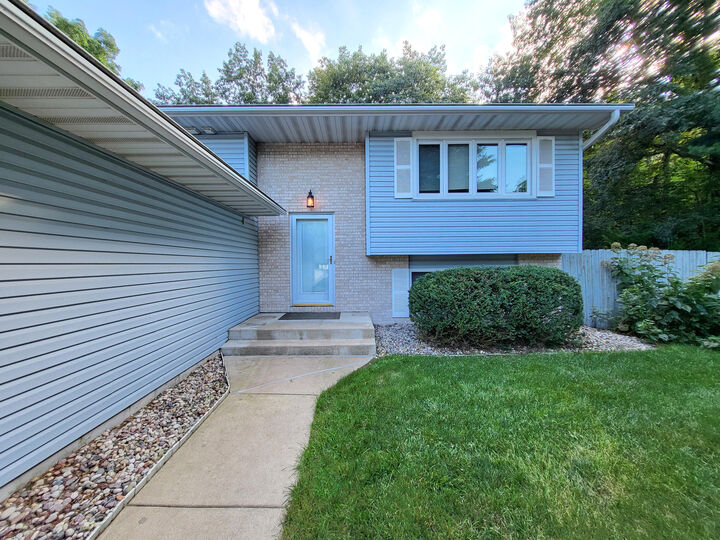 Property Photo:  487 Timber Lake Drive  IN 46356 