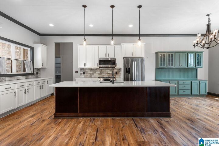 Property Photo: 215 Overlook Ridge AL 35096