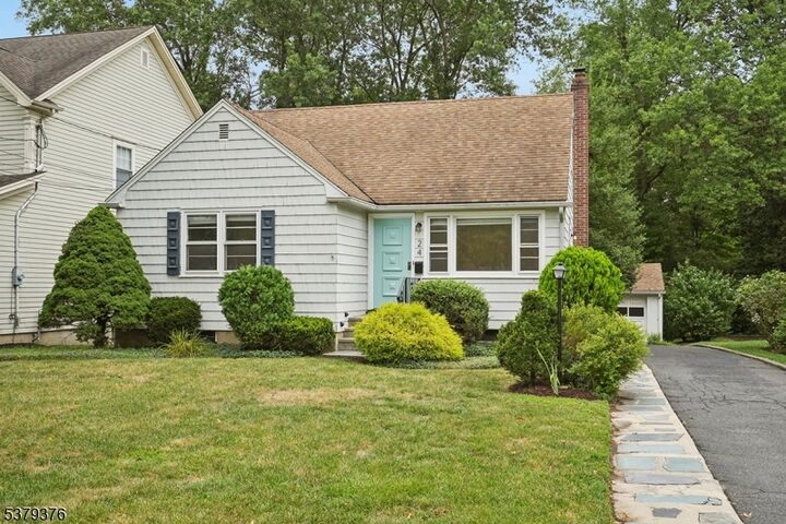 24 Greenfield Ave  Summit City NJ 07901 photo
