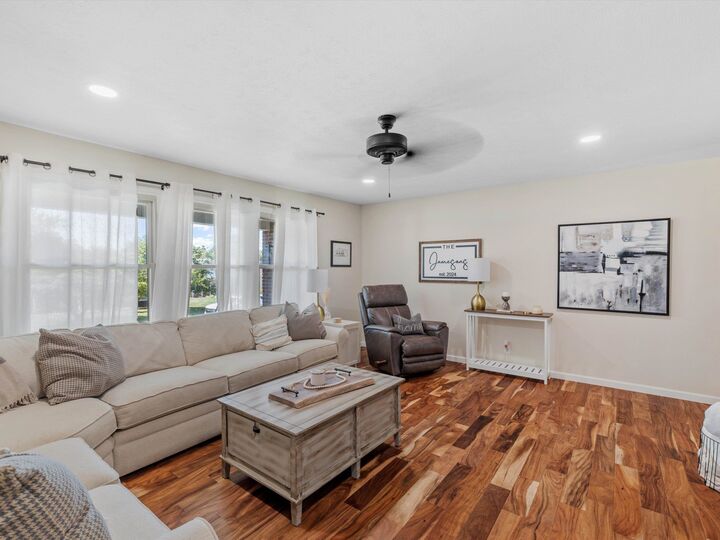 Property Photo:  606 Tarn Ct.  KY 42420 