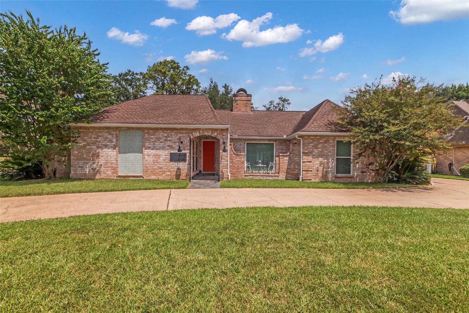 Property Photo: 1619 Fall Valley Drive TX 77077