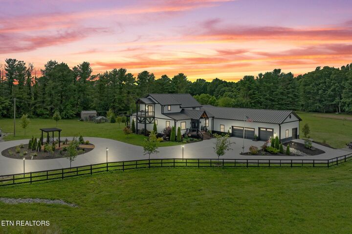 3358 Plateau Rd  Crossville TN 38571 photo