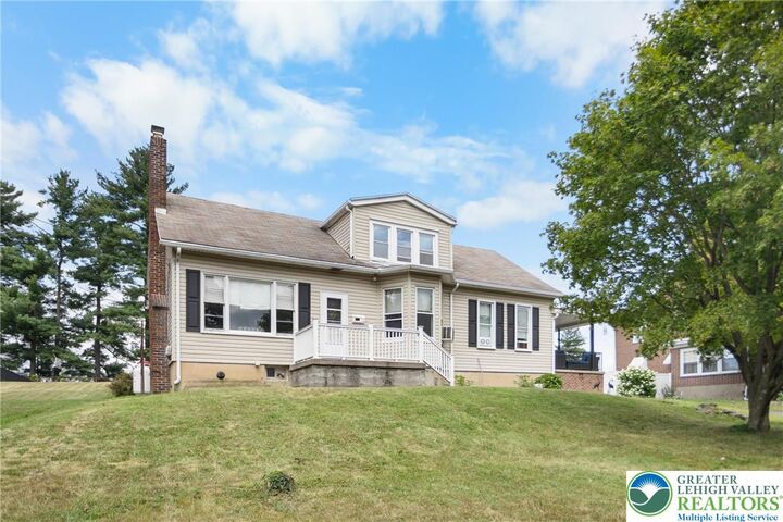 Property Photo:  1740 Elk Avenue  PA 17901 