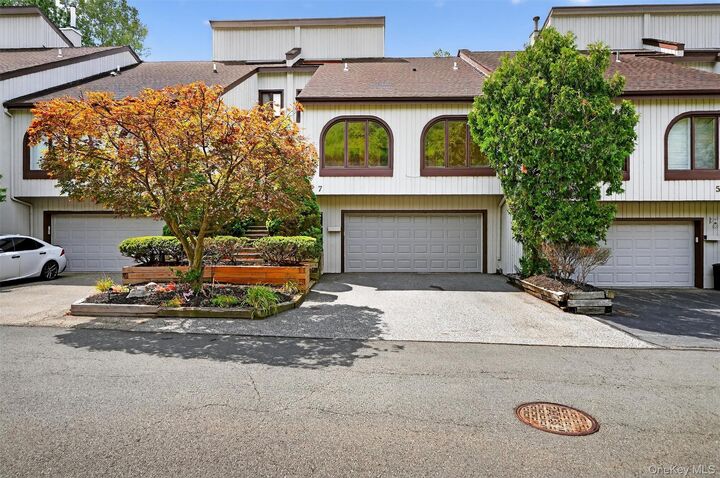 Property Photo: 7 Erie Court NY 10901