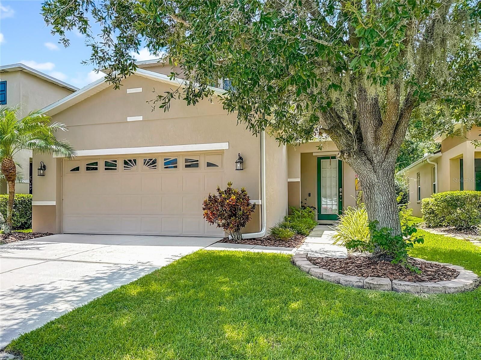 Property Photo: 26914 Stillbrook Drive FL 33544