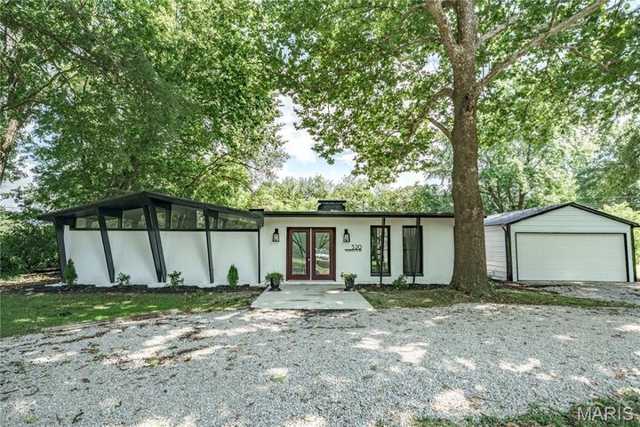 520 Thorngate Road  Granite City IL 62040 photo