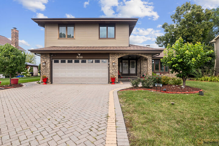 Property Photo: 538 Northport Drive IL 60007