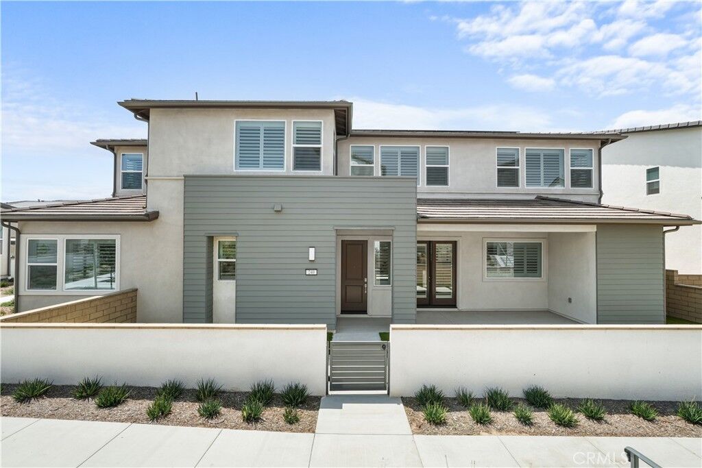 Property Photo:  240 Sora  CA 92618 