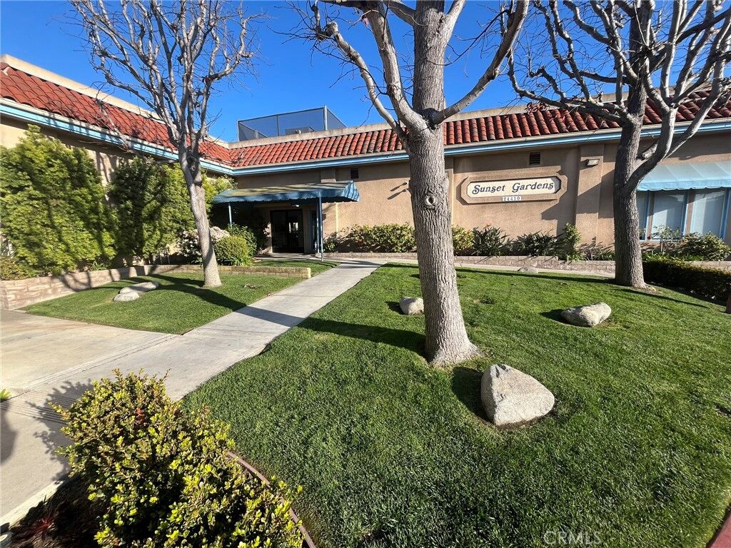 Property Photo:  24410 Crenshaw Boulevard 201  CA 90505 