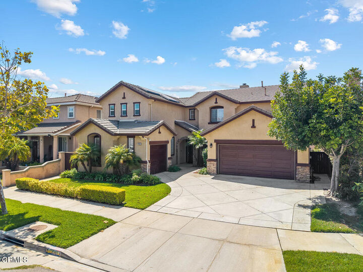 Property Photo:  420 Ocotlan Way  CA 93030 