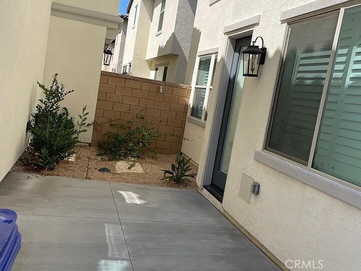Property Photo: 5261 Aster Way 3 CA 92336