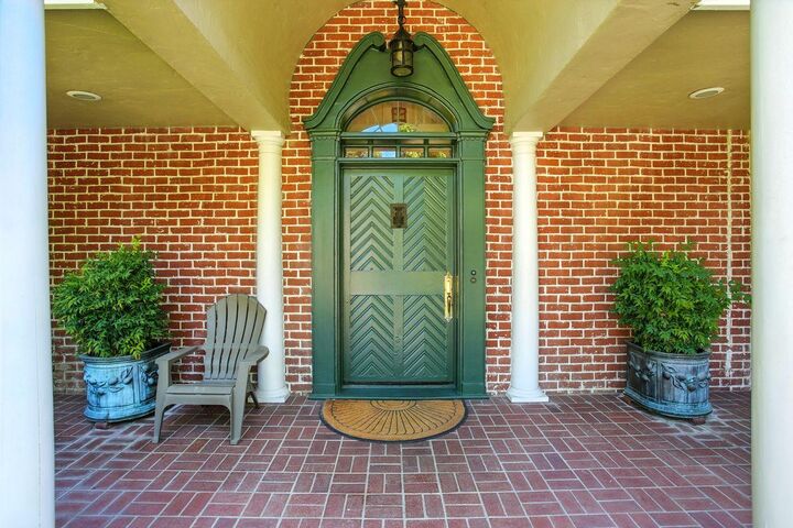 Property Photo:  3621 17th Street  CA 95818 