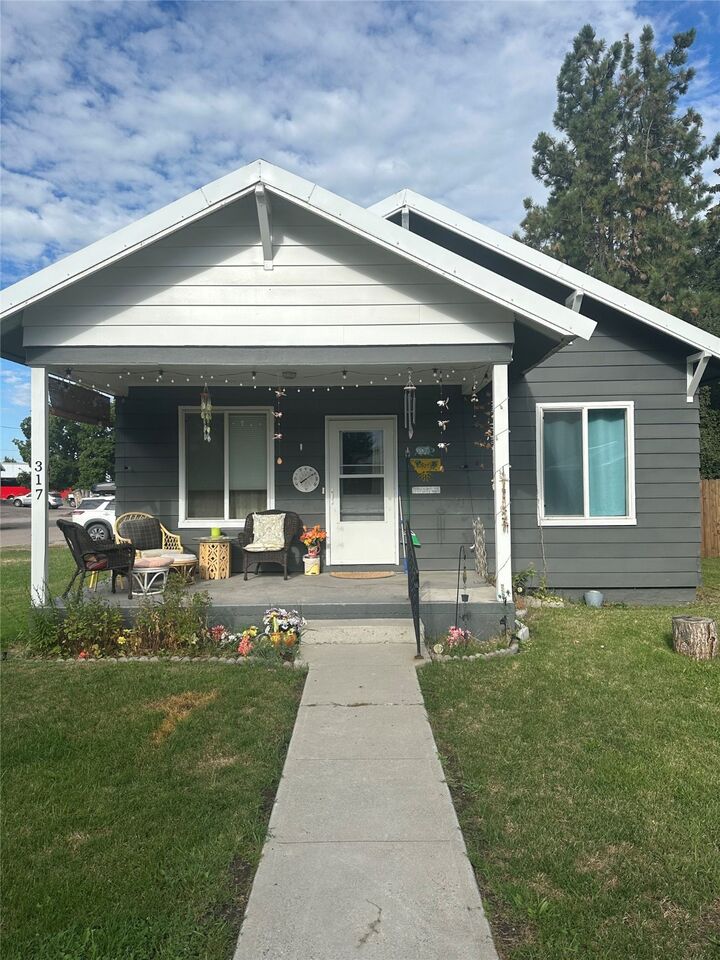 317 1st Avenue SE  Ronan MT 59864 photo