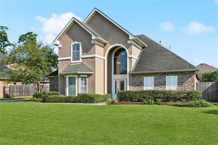 Property Photo:  3319 Turnberry Lane  LA 70058 