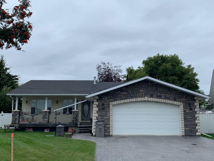 14 Allan Crescent  Whitecourt AB T7S 1R5 photo