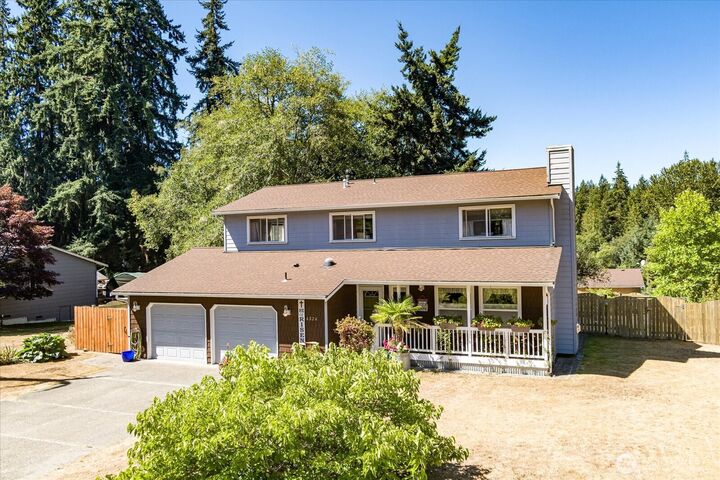 Property Photo: 4324 Shadowood Drive WA 98236