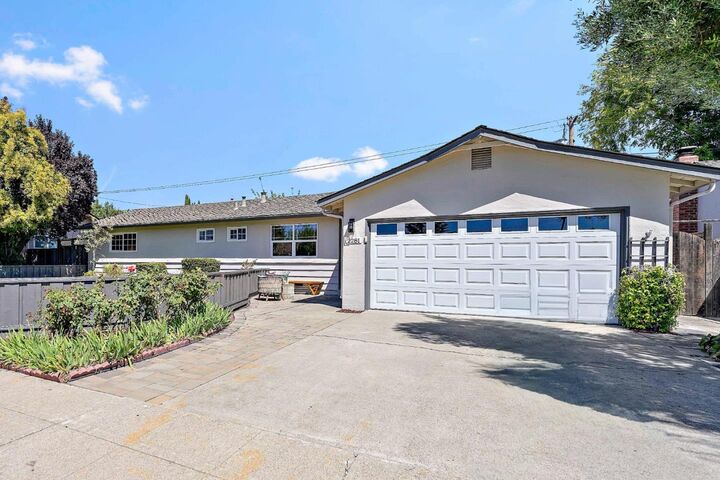 Property Photo: 2281 Starbright Drive CA 95124