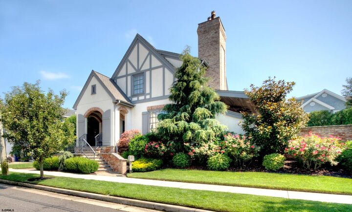 Property Photo: 437 N Rumson Ave NJ 08402