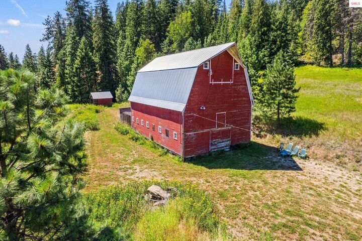 Property Photo:  195 Key Ranch Rd  ID 83860 