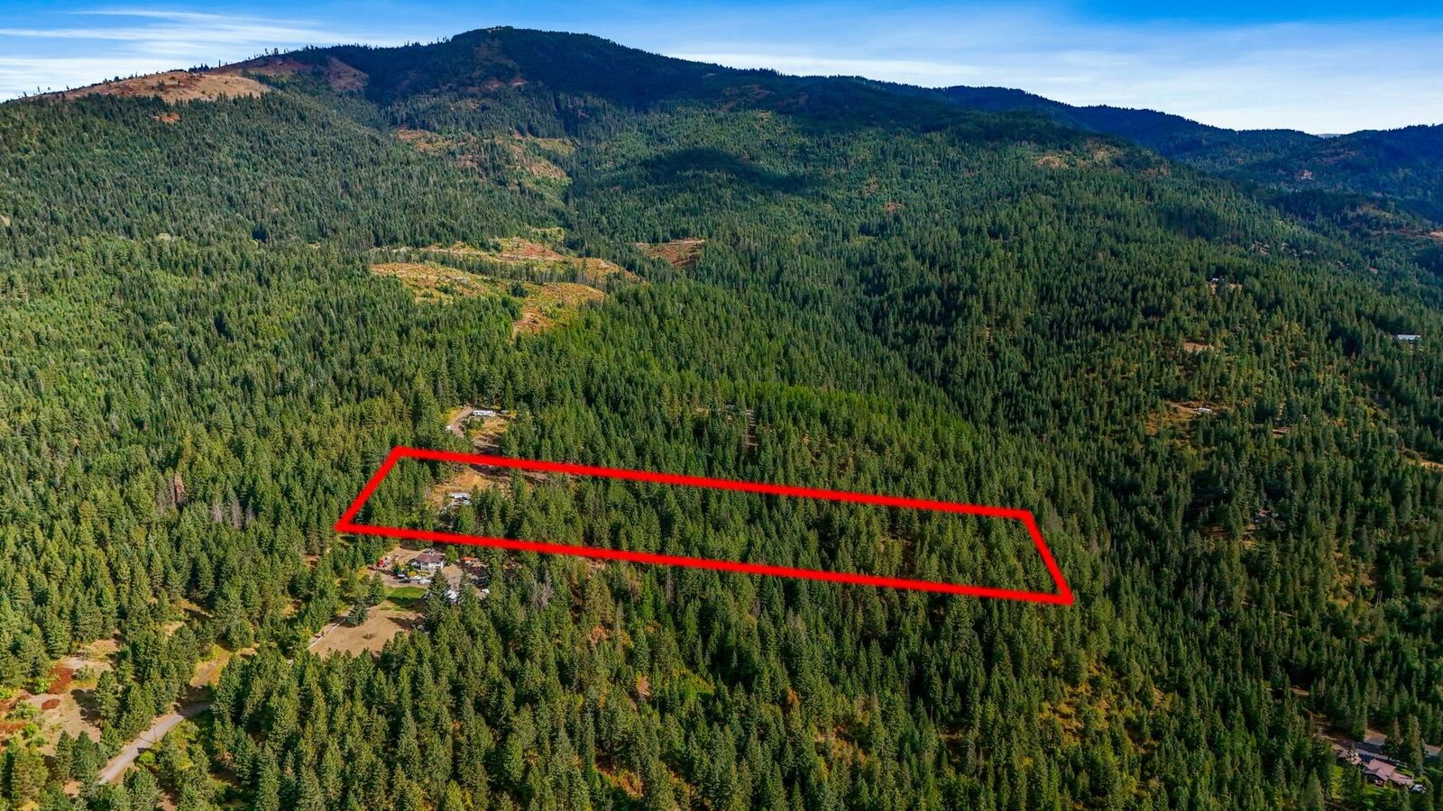 Property Photo:  12220 S Alpine Fern Ln  WA 99030 