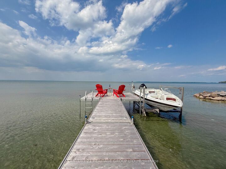 110 Hedge Road  Georgina ON L0E 1R0 photo