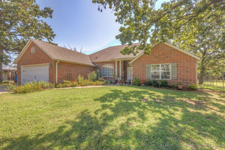 Property Photo:  20685 Black Jack Trail  OK 74039 