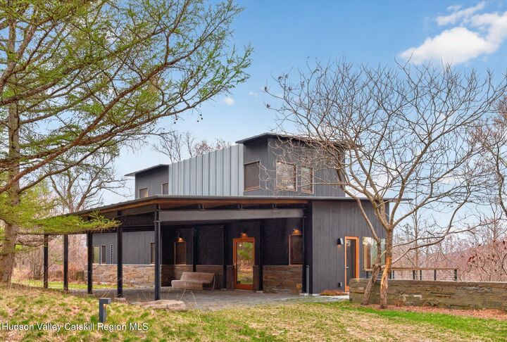 Property Photo:  125 Valley View Way  NY 12448 