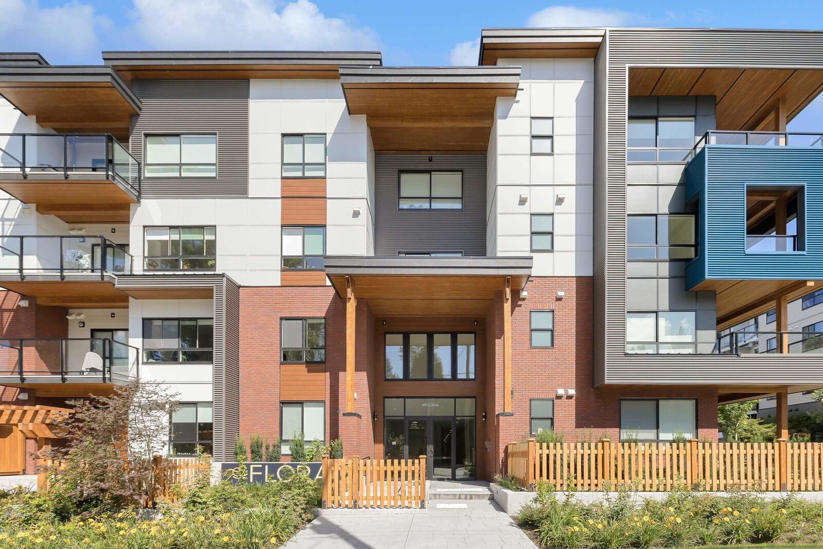 Property Photo:  20286 72B Avenue 411  BC V2Y 1T9 