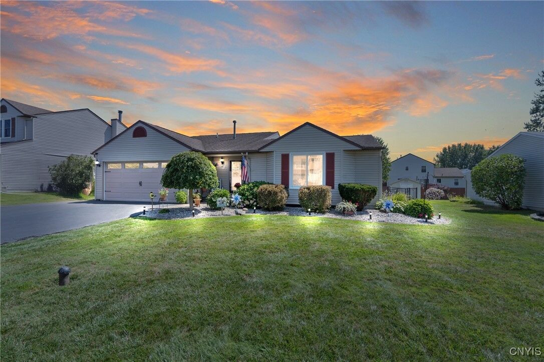 Property Photo: 8150 Toscano Drive NY 13041