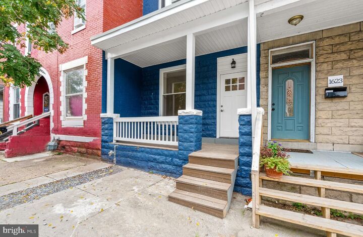 Property Photo: 1625 Market Street PA 17103