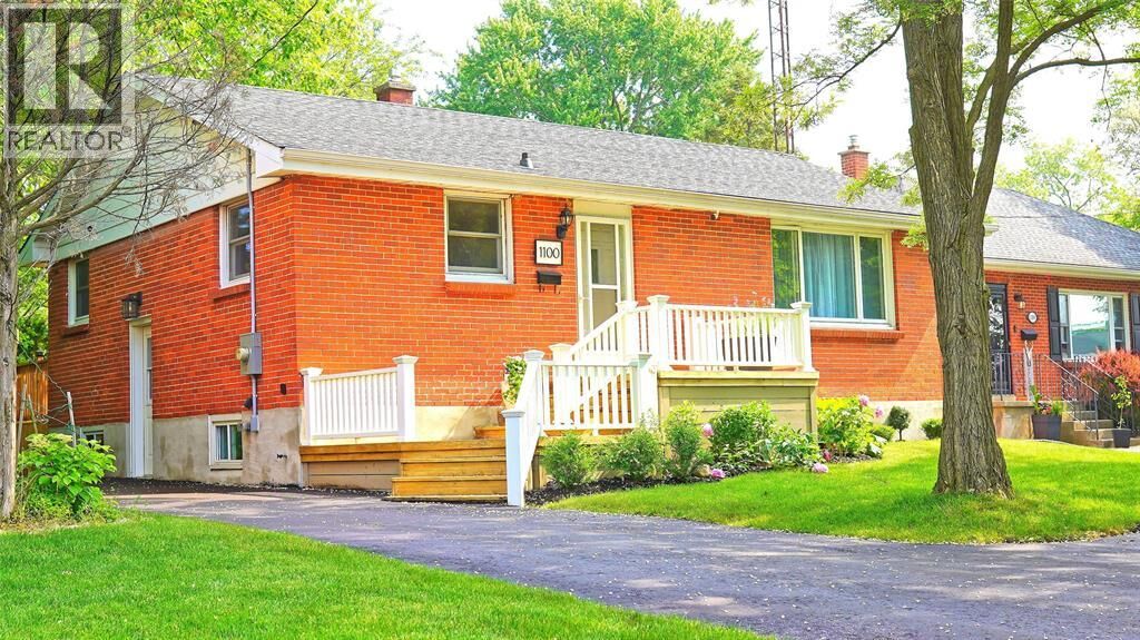 Photo de la propriété: 1100 Bruce Street ON N7V 3B3