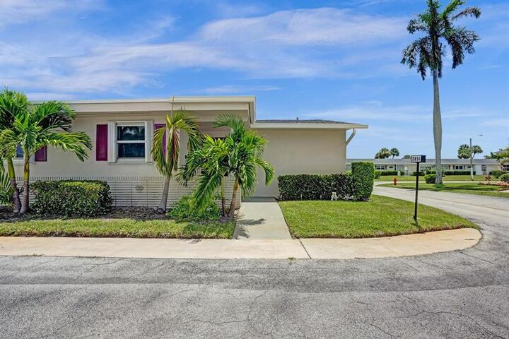 Property Photo:  2651 W Barkley Dr W J  FL 33415 