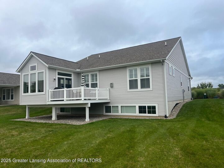 Property Photo:  2790 Carnoustie Drive  MI 48864 