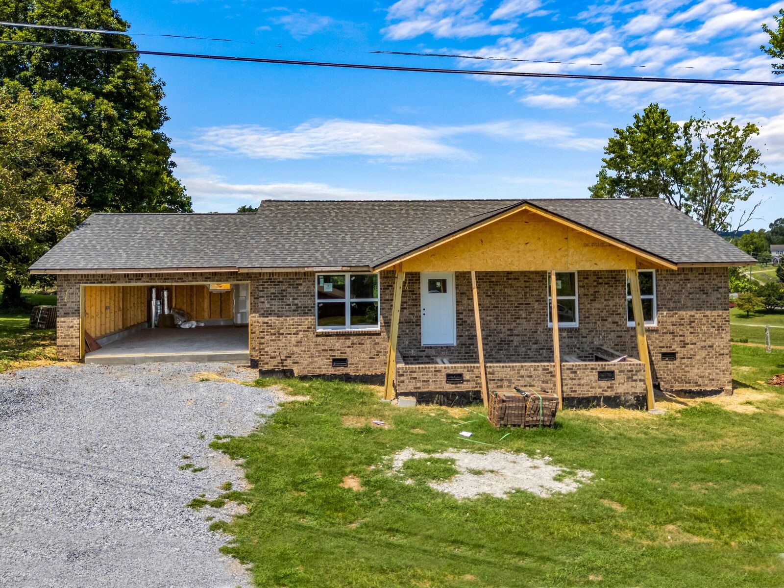 Property Photo: 1122 Newman-Riley Drive TN 37725