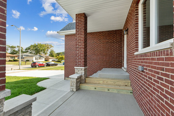 Property Photo:  6705 W 91st Place  IL 60453 