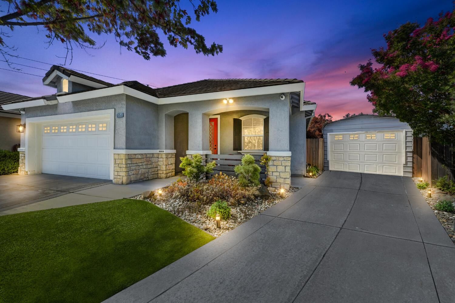 Property Photo: 3530 Jumilla Way CA 95834