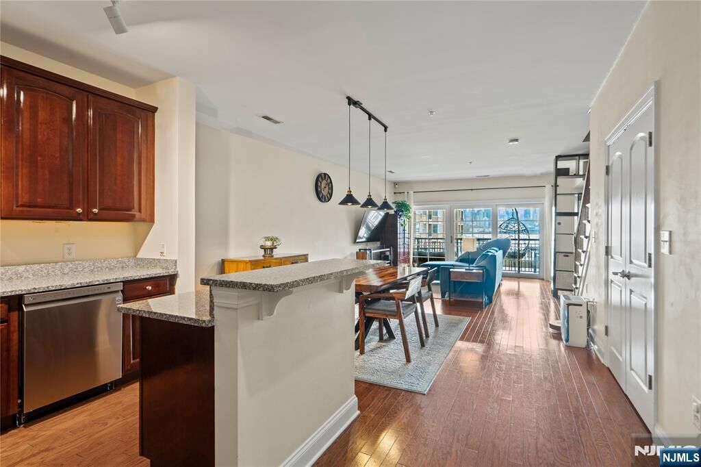 Property Photo:  22 Ave At Port Imperial 219  NJ 07093 