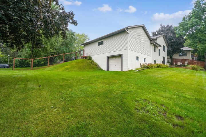 Property Photo:  7492 Upper 24th Street N  MN 55128 