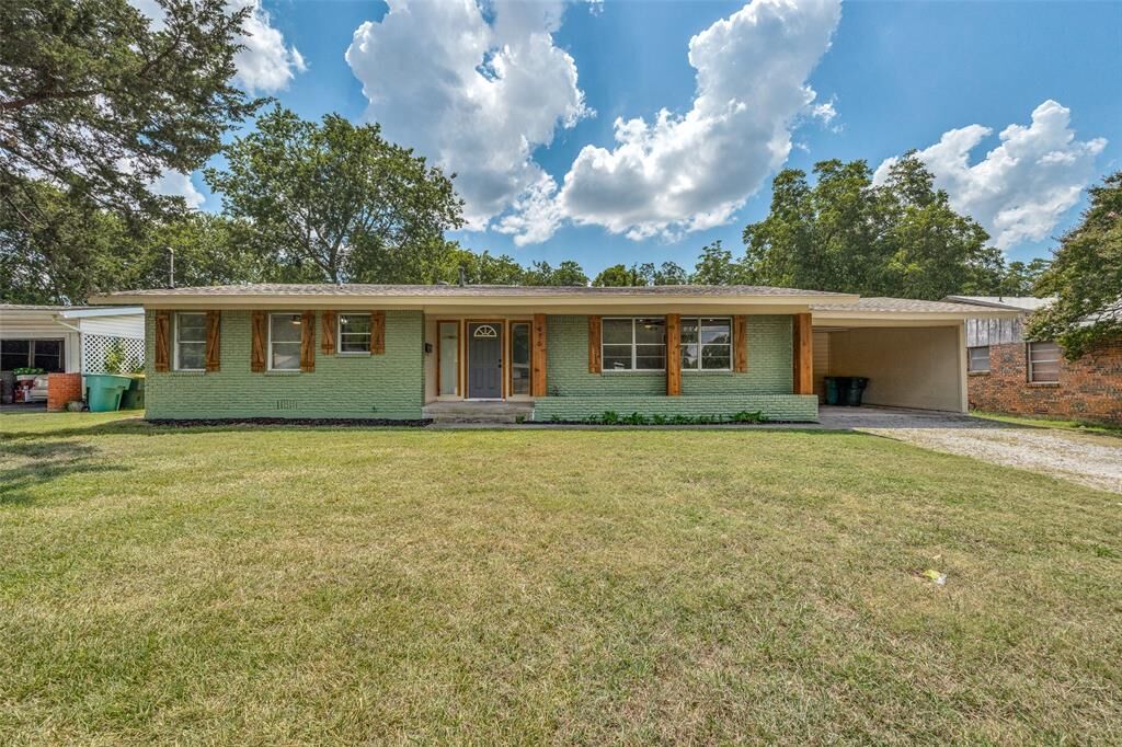 Property Photo:  416 W Lamberth Road  TX 75092 