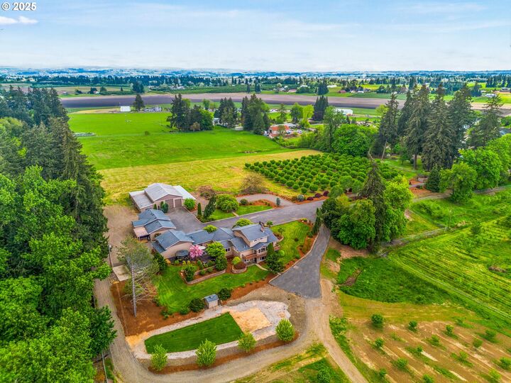 6421 Brooklake Rd  Salem OR 97305 photo